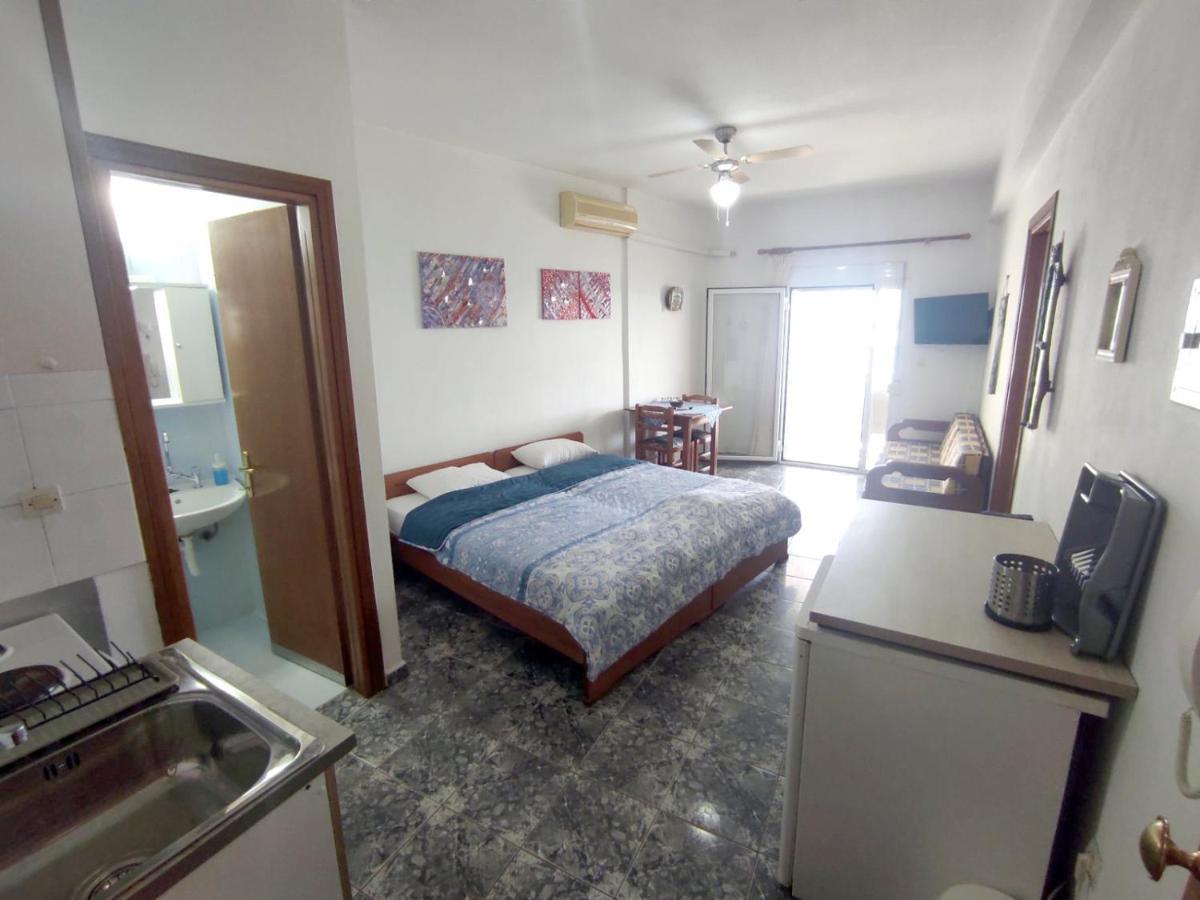 Peristerianos Apartments Nea Skioni Extérieur photo