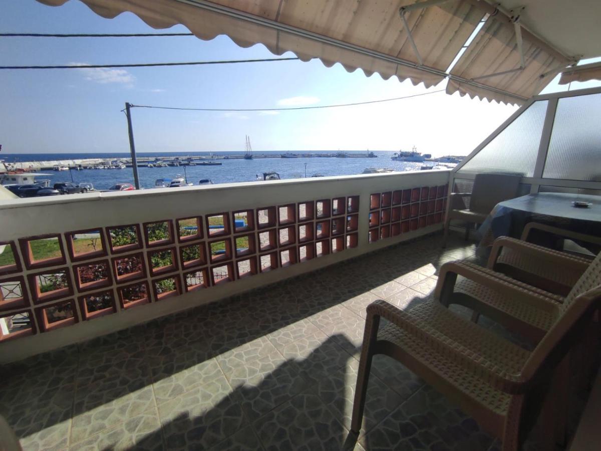Peristerianos Apartments Nea Skioni Extérieur photo