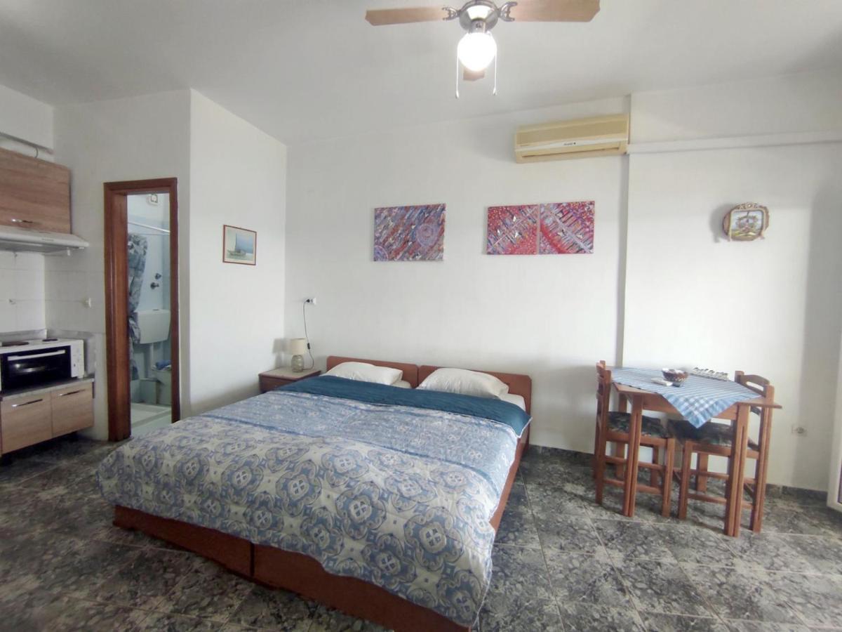 Peristerianos Apartments Nea Skioni Extérieur photo