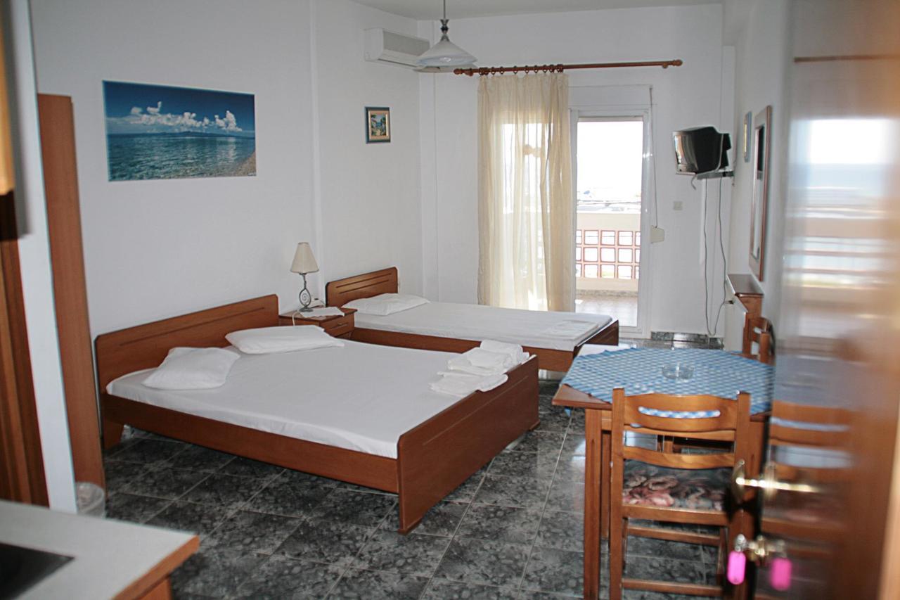 Peristerianos Apartments Nea Skioni Extérieur photo