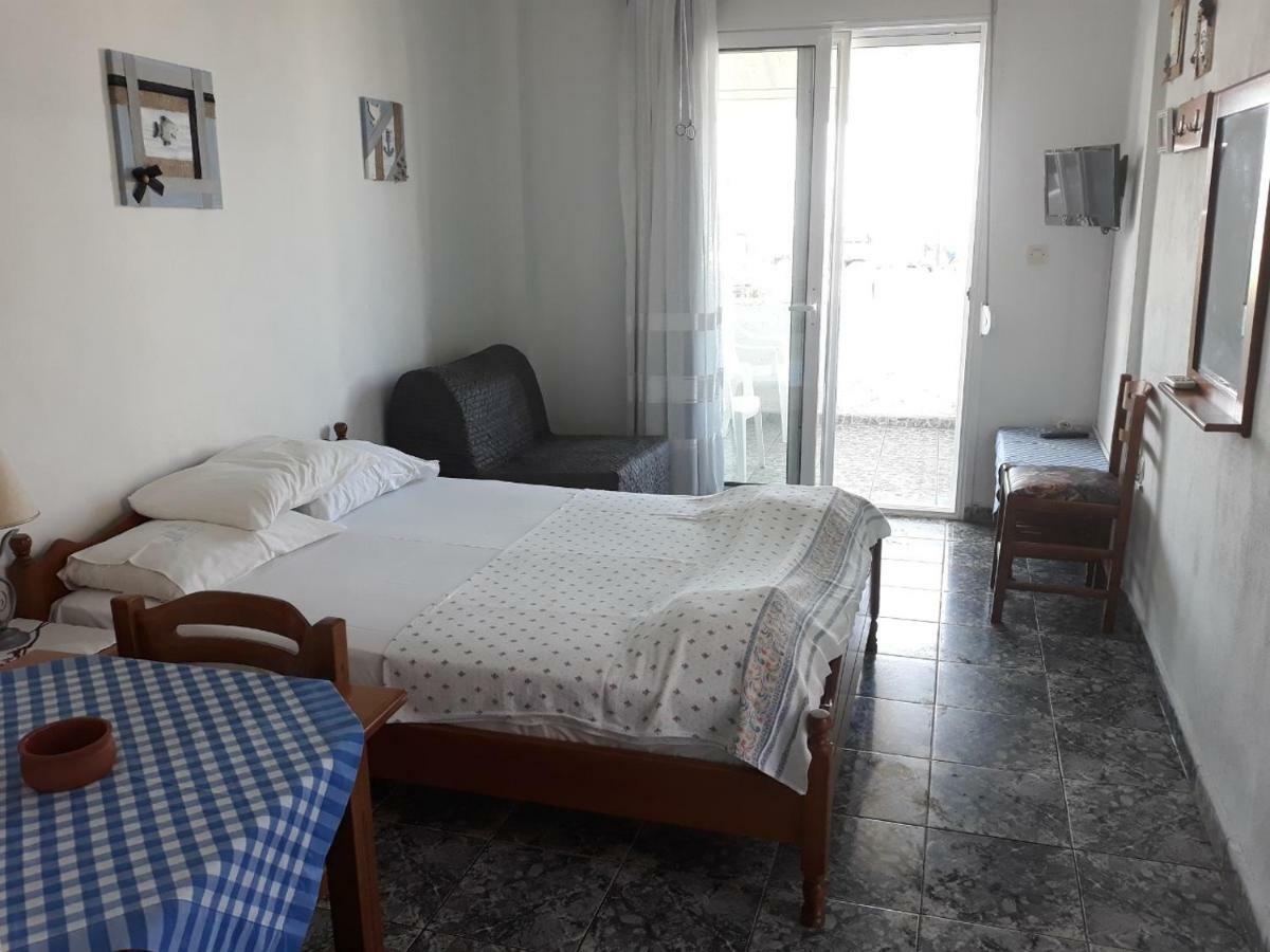 Peristerianos Apartments Nea Skioni Extérieur photo
